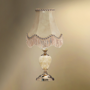 Настольная лампа с абажуром 24-20Ф/8022Ф СТАРЫЙ АРБАТ